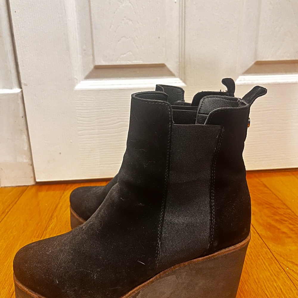 Black and Brown Platform Ankle Boots - Picture 3 of 4